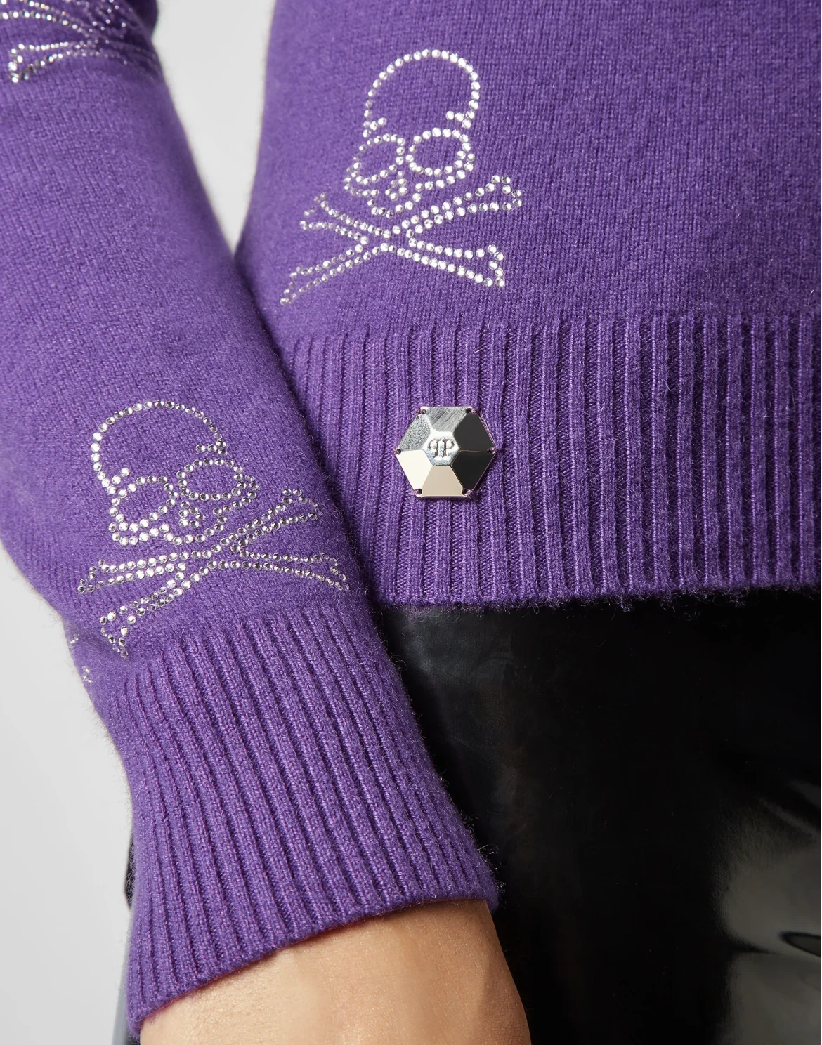 Pullover Round Neck LS Skull, цвет: Фиолетовый