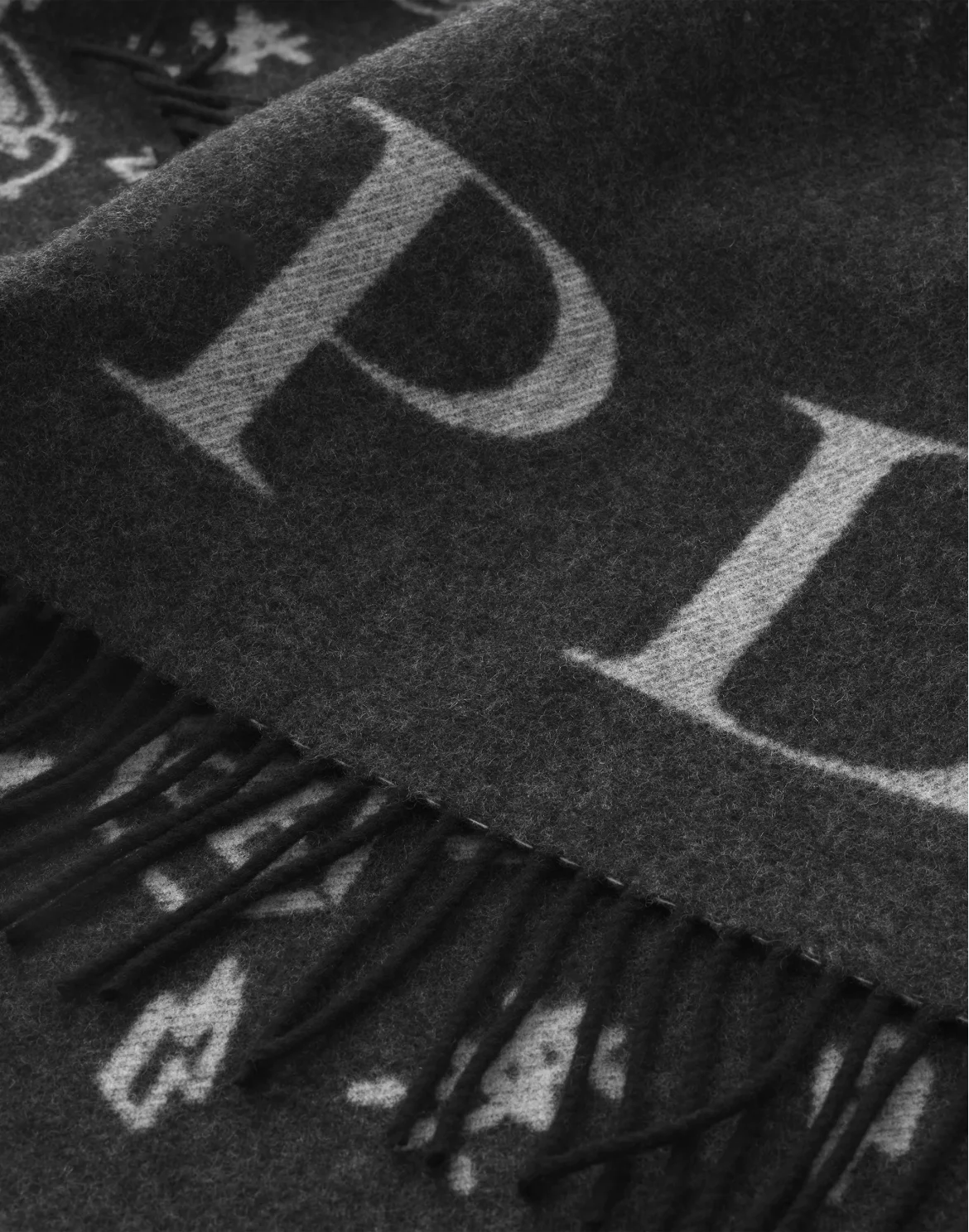 Plaid Cashmere Monogram, цвет: Черный