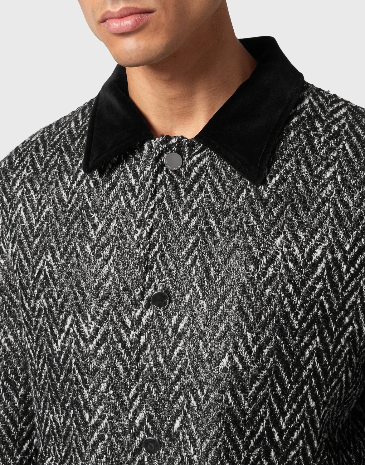 Chevron Collared Bomber Gothic Plein, цвет: Черный