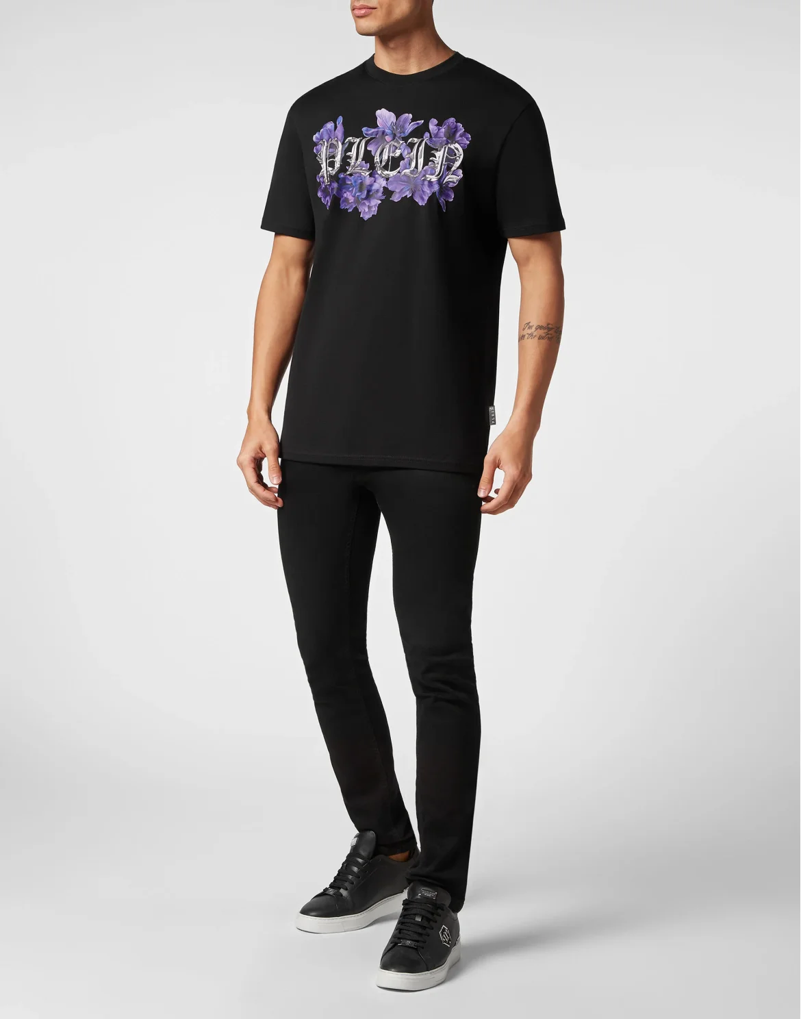 T-shirt Round Neck SS Flowers, цвет: Черный