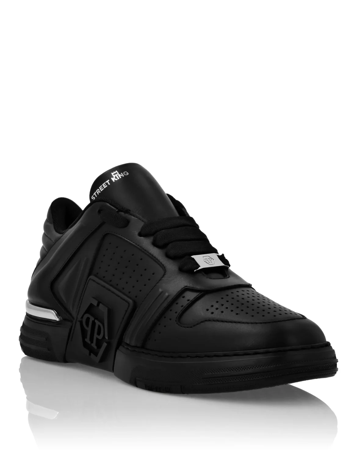 Leather Lo-Top Sneakers, цвет: Черный