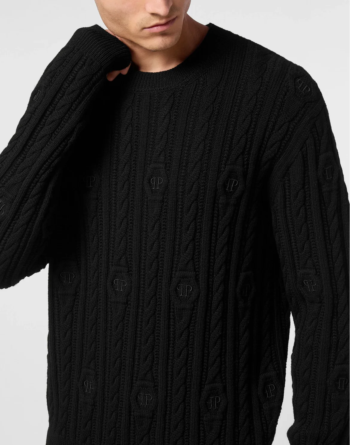 Pullover Round Neck Long-Sleeve, цвет: Черный