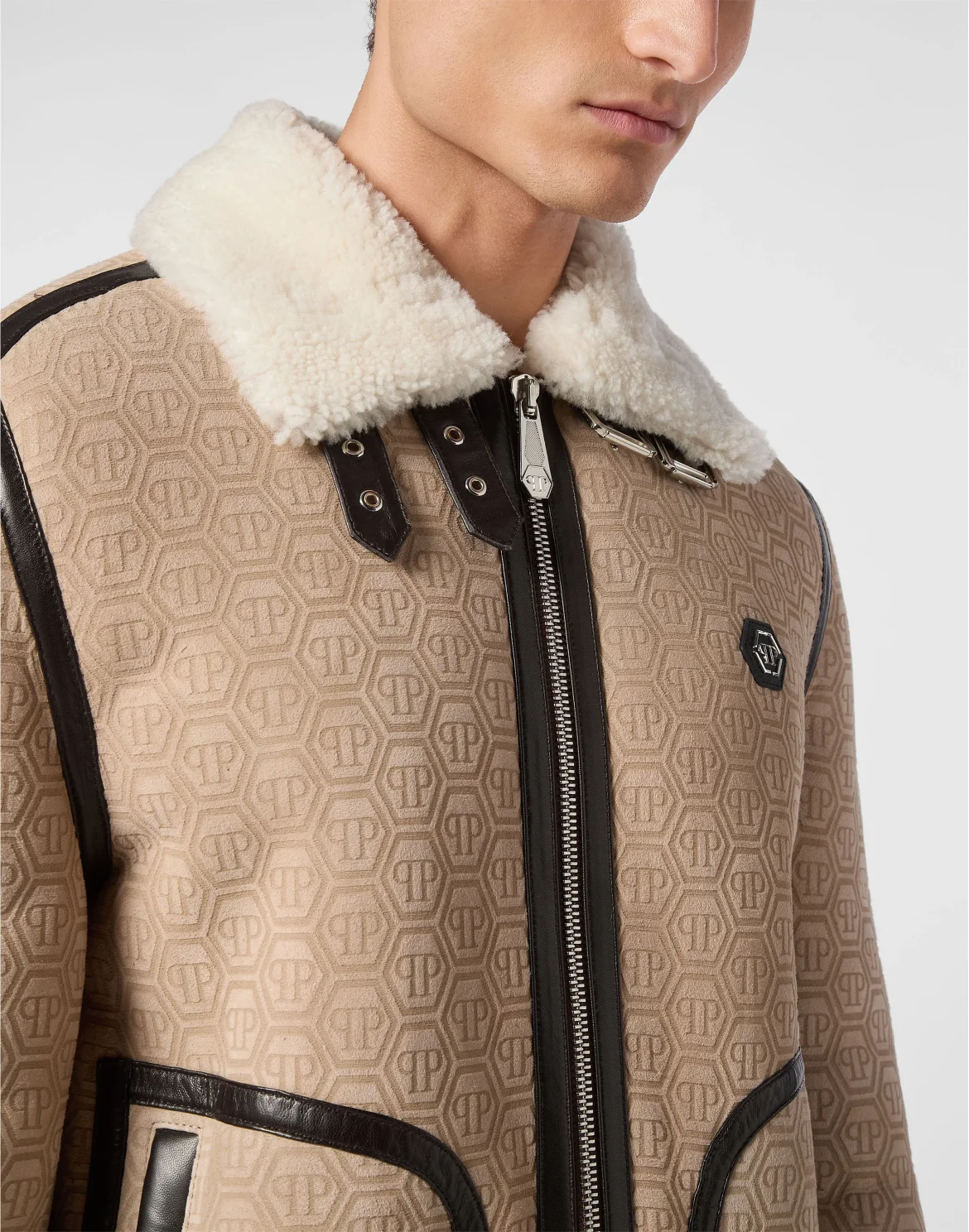 Shealing Leather Bomber Monogram, цвет: Бежевый