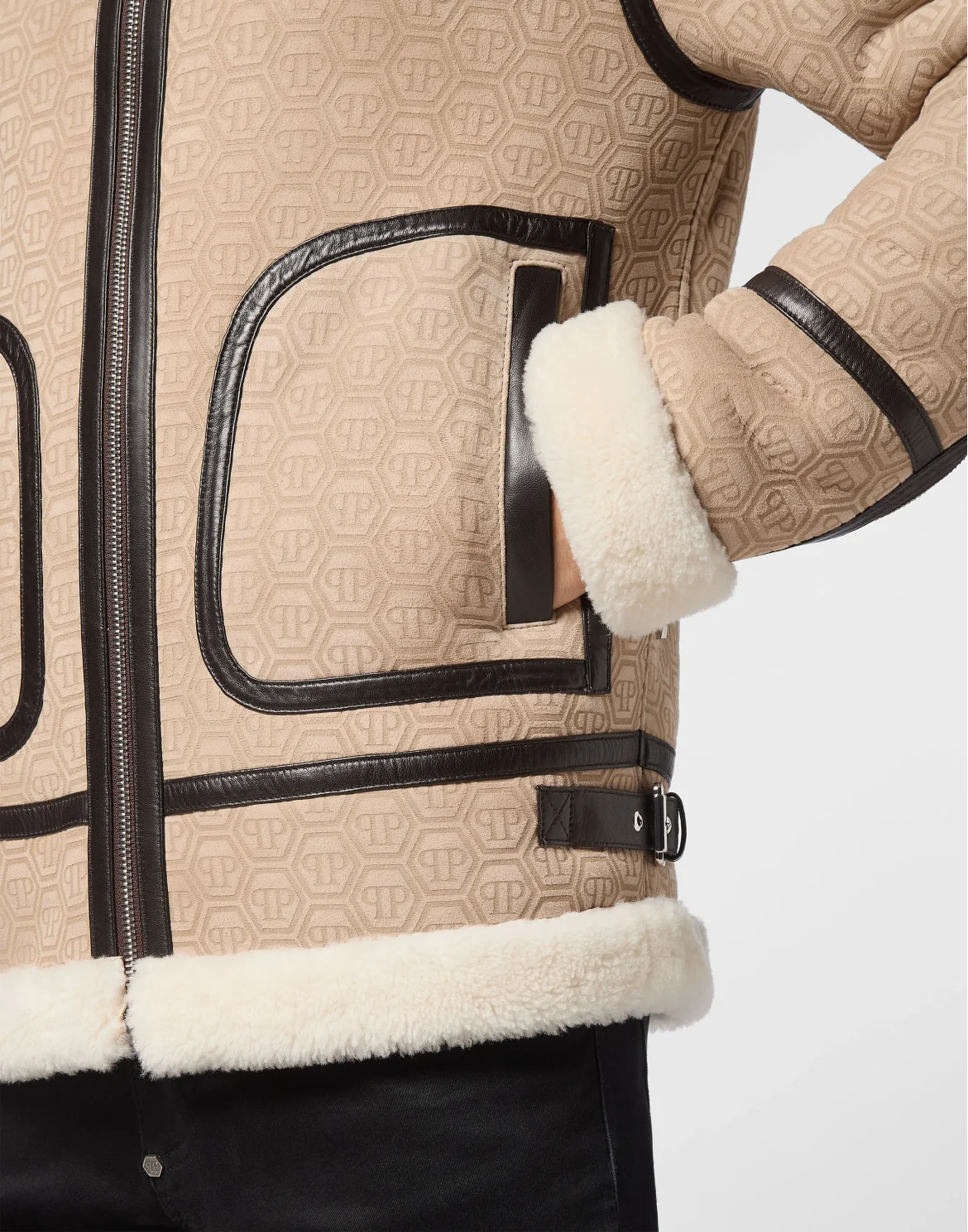 Shealing Leather Bomber Monogram, цвет: Бежевый
