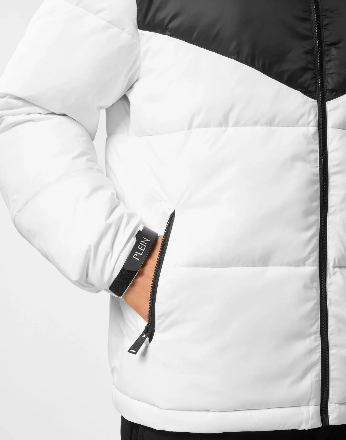 Nylon Puffered Jacket, цвет: Черный