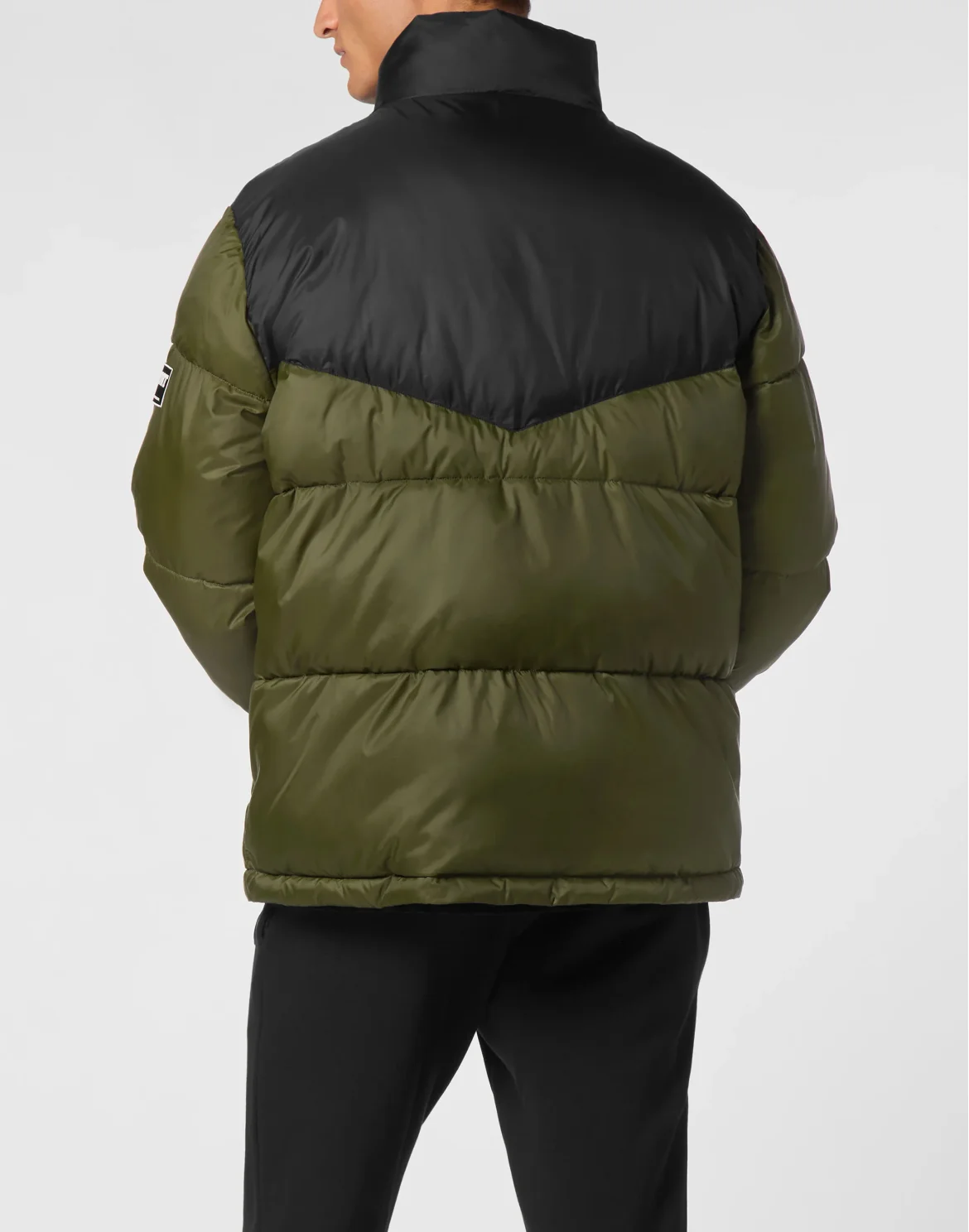 Nylon Puffered Jacket, цвет: Черный