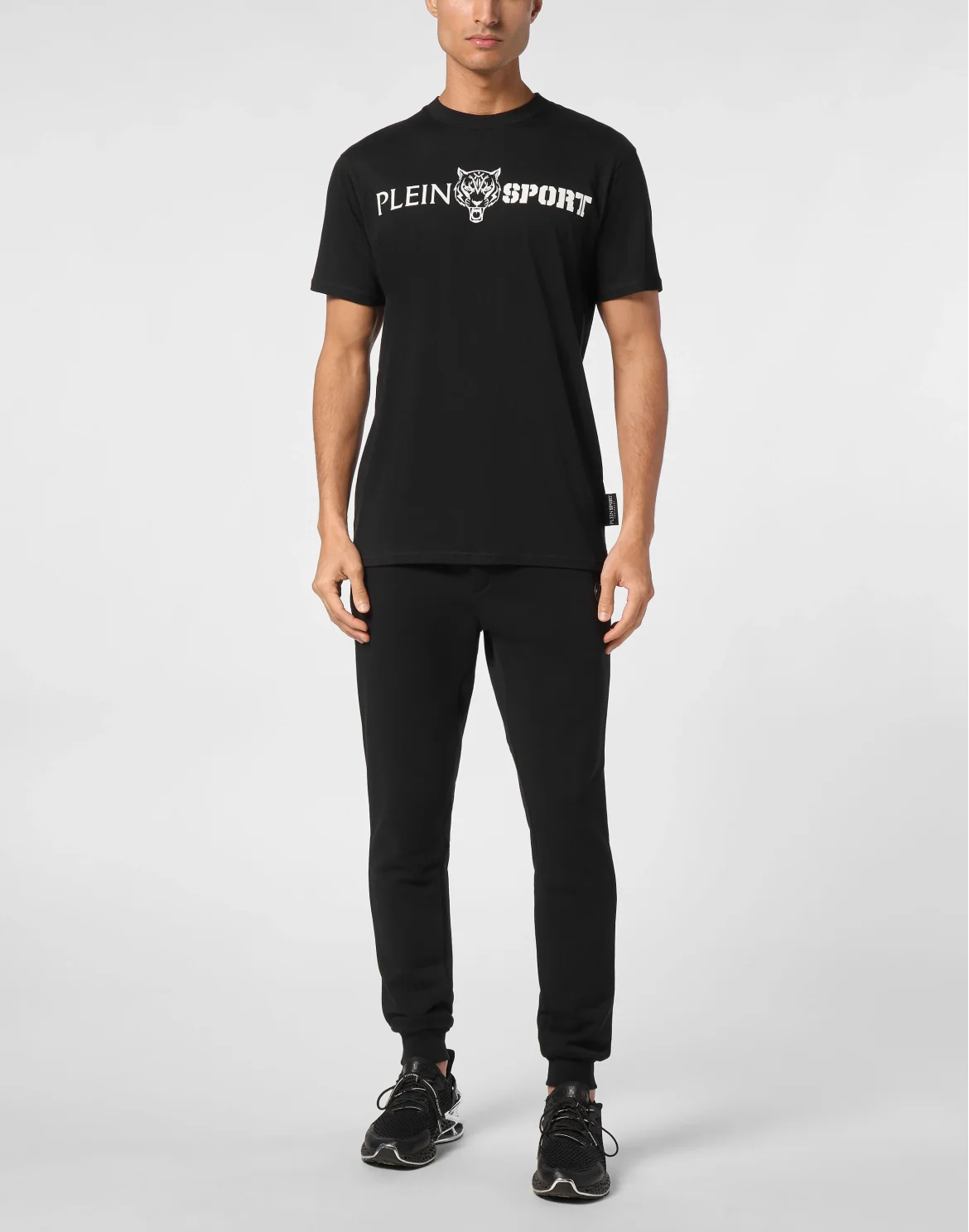 T-shirt Round Neck, цвет: Черный