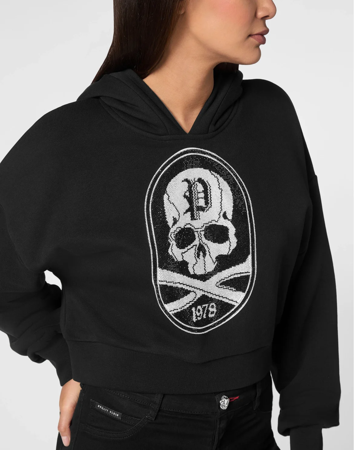 Cropped Hoodie Sweatshirt Strass Skull&Bones, цвет: Черный