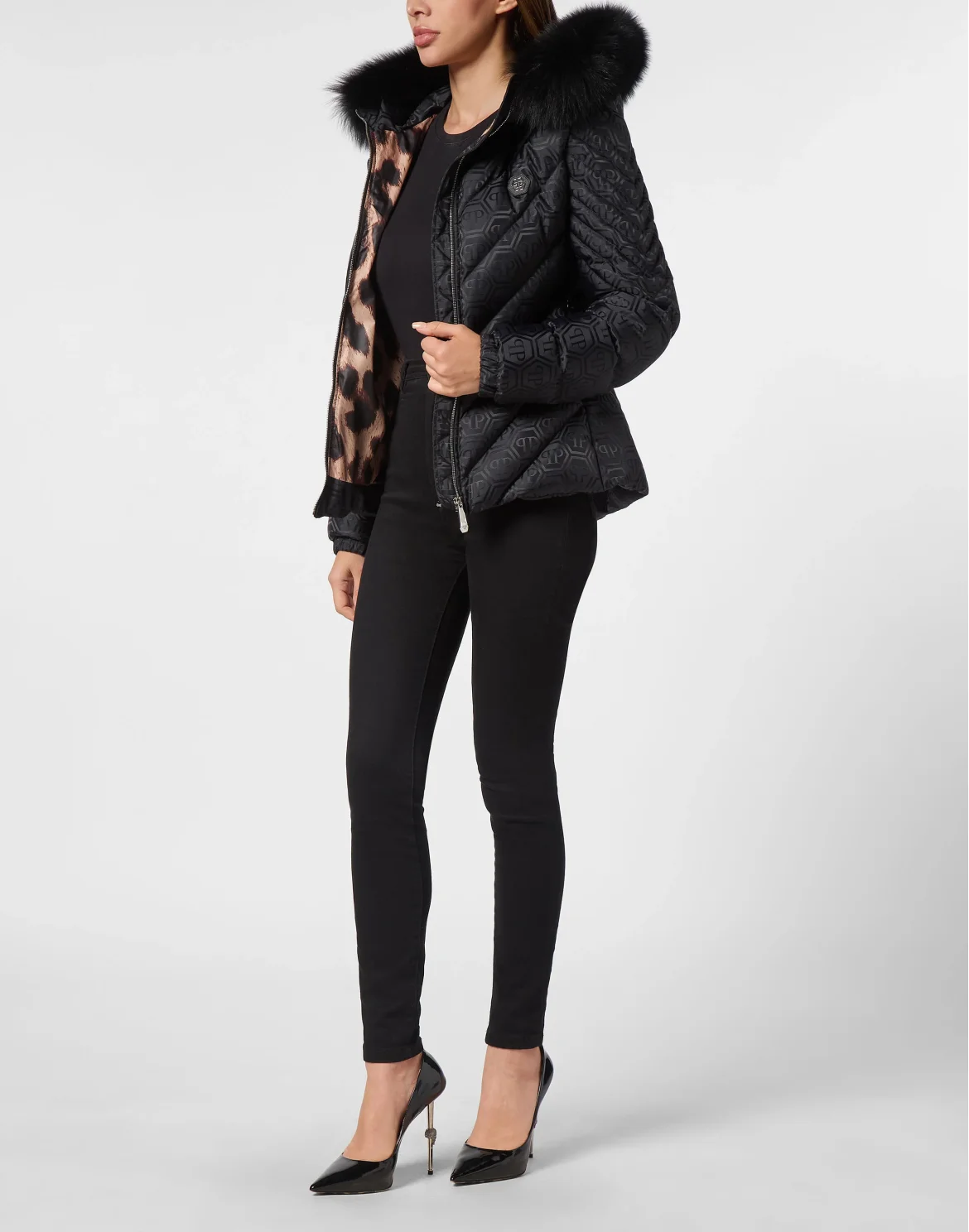 Puffer Jacket Fox Hood Monogram, цвет: Черный