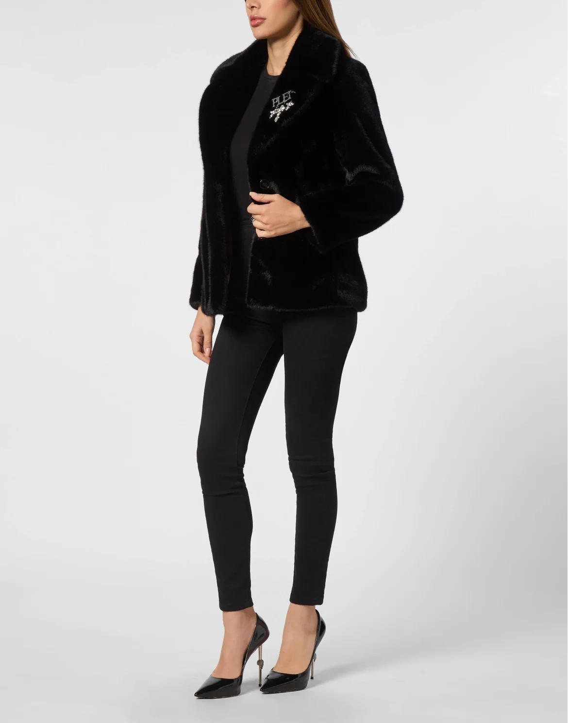 Eco Mink Short Coat Skull&Bones, цвет: Черный