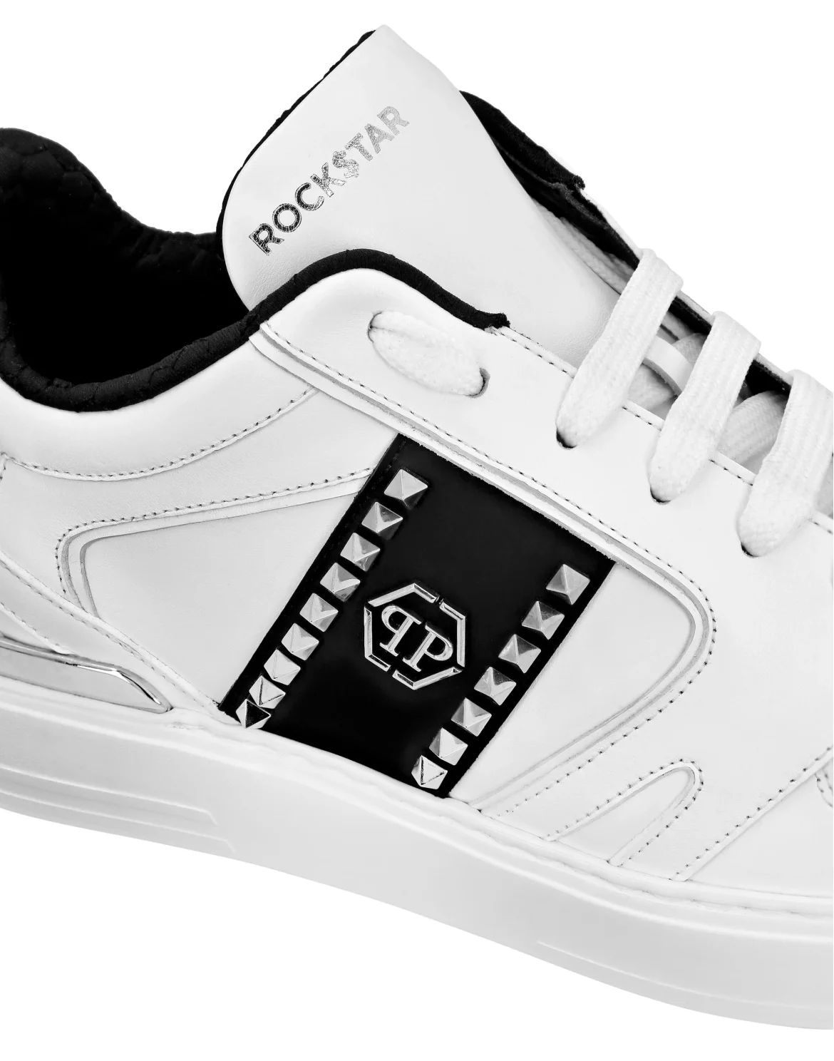Nappa Leather Lo-Top Sneakers Studs, цвет: Белый