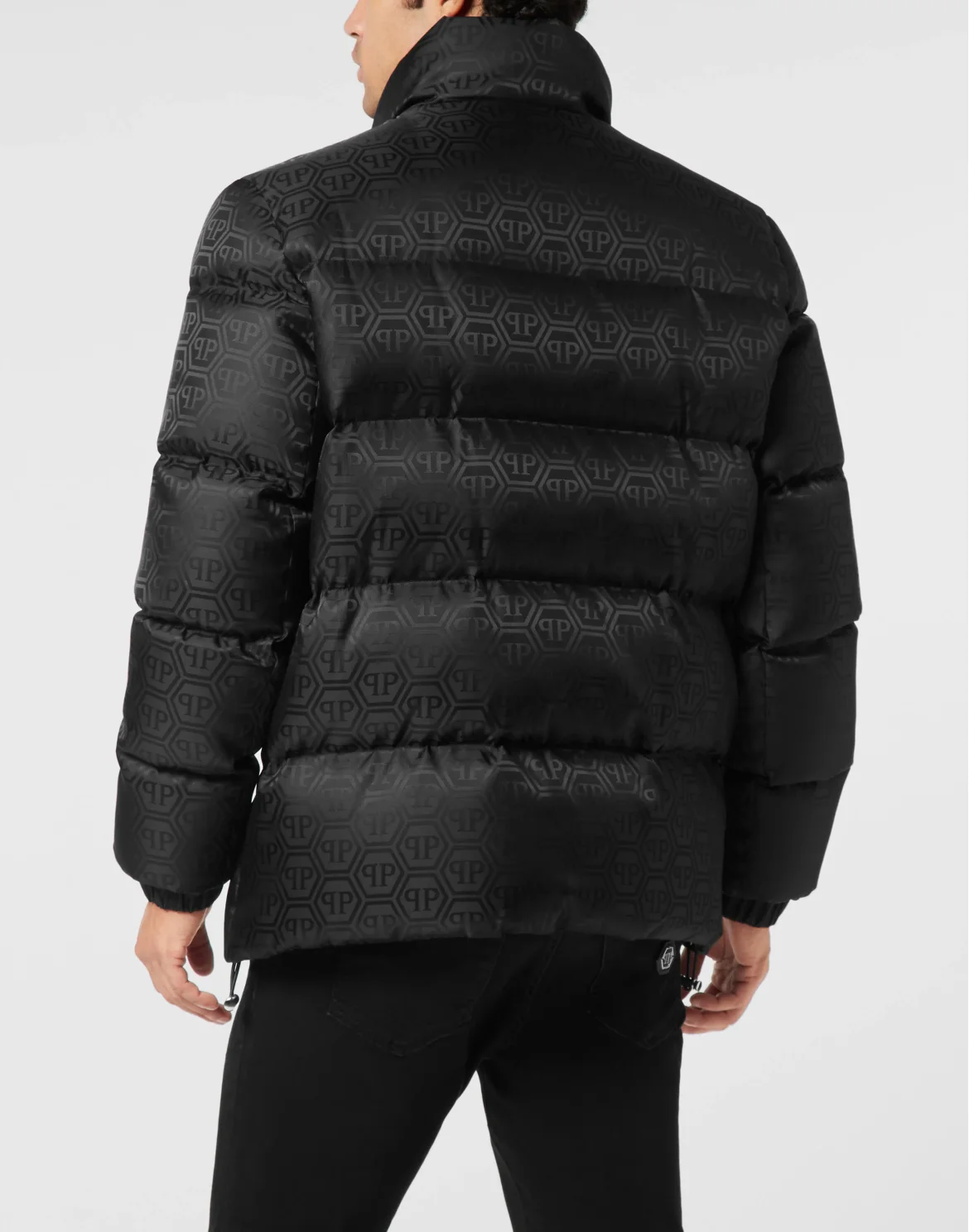 Short Nylon Puffer Jacket Monogram, цвет: Черный