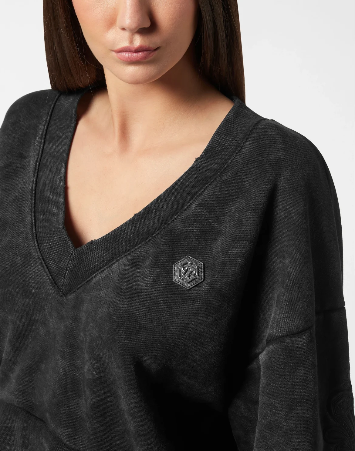 Washed V-Neck Sweatshirt Piercing, цвет: Черный