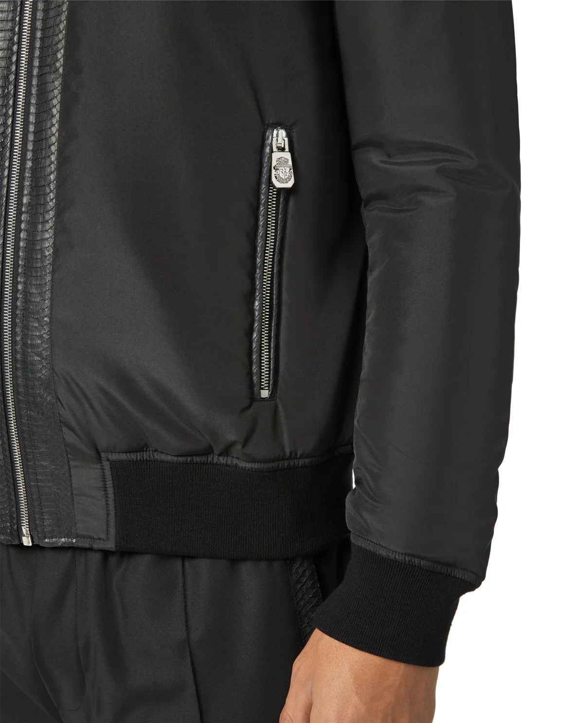 Bomber Luxury, цвет: Черный