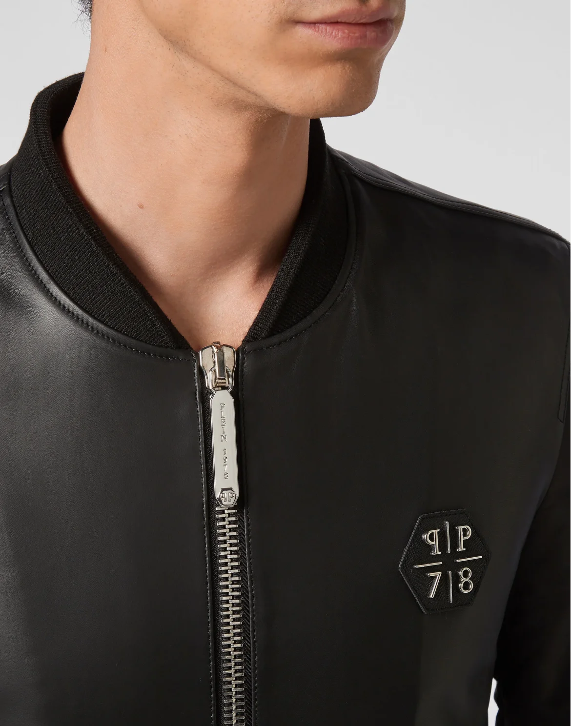 Leather Bomber, цвет: Черный