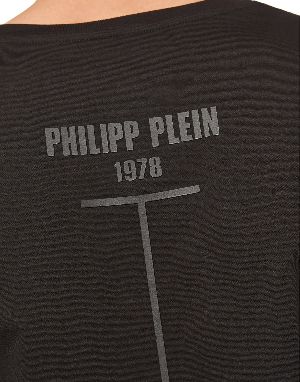 T-shirt Platinum Cut V-Neck "Original", цвет: Черный