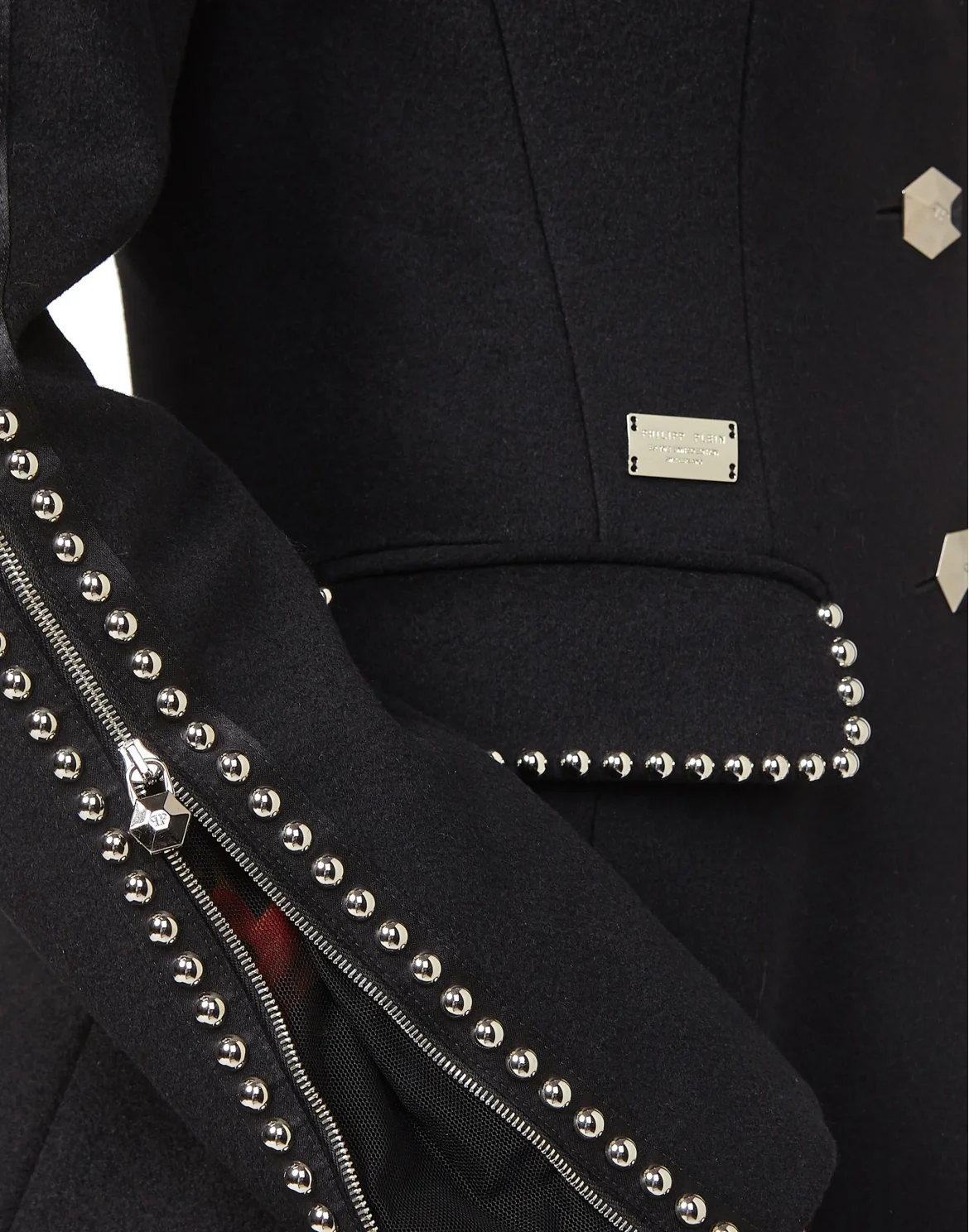 Coat Long "Line Studs V", цвет: Черный