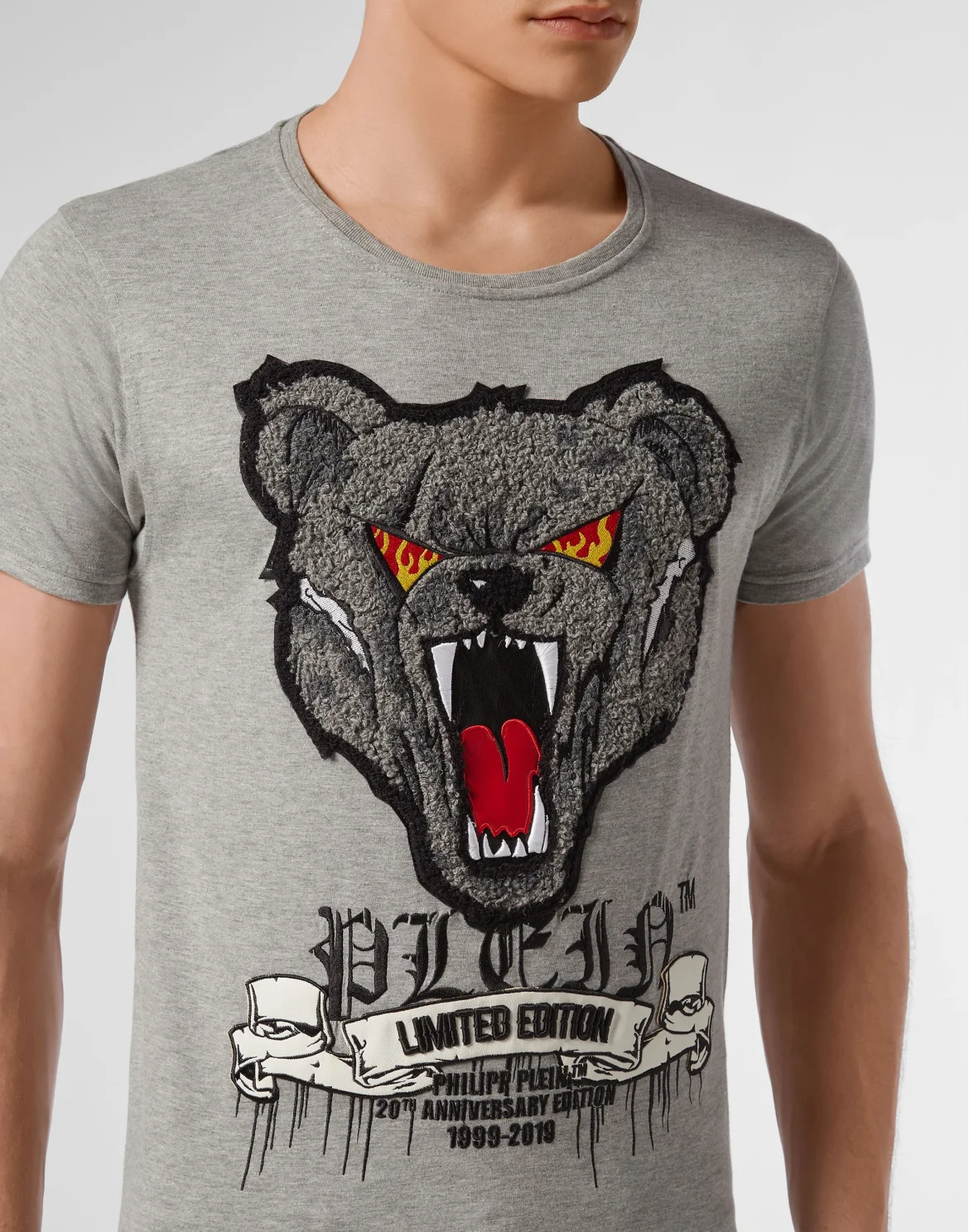 T-shirt Platinum Cut Round Neck Teddy Bear, цвет: Серый