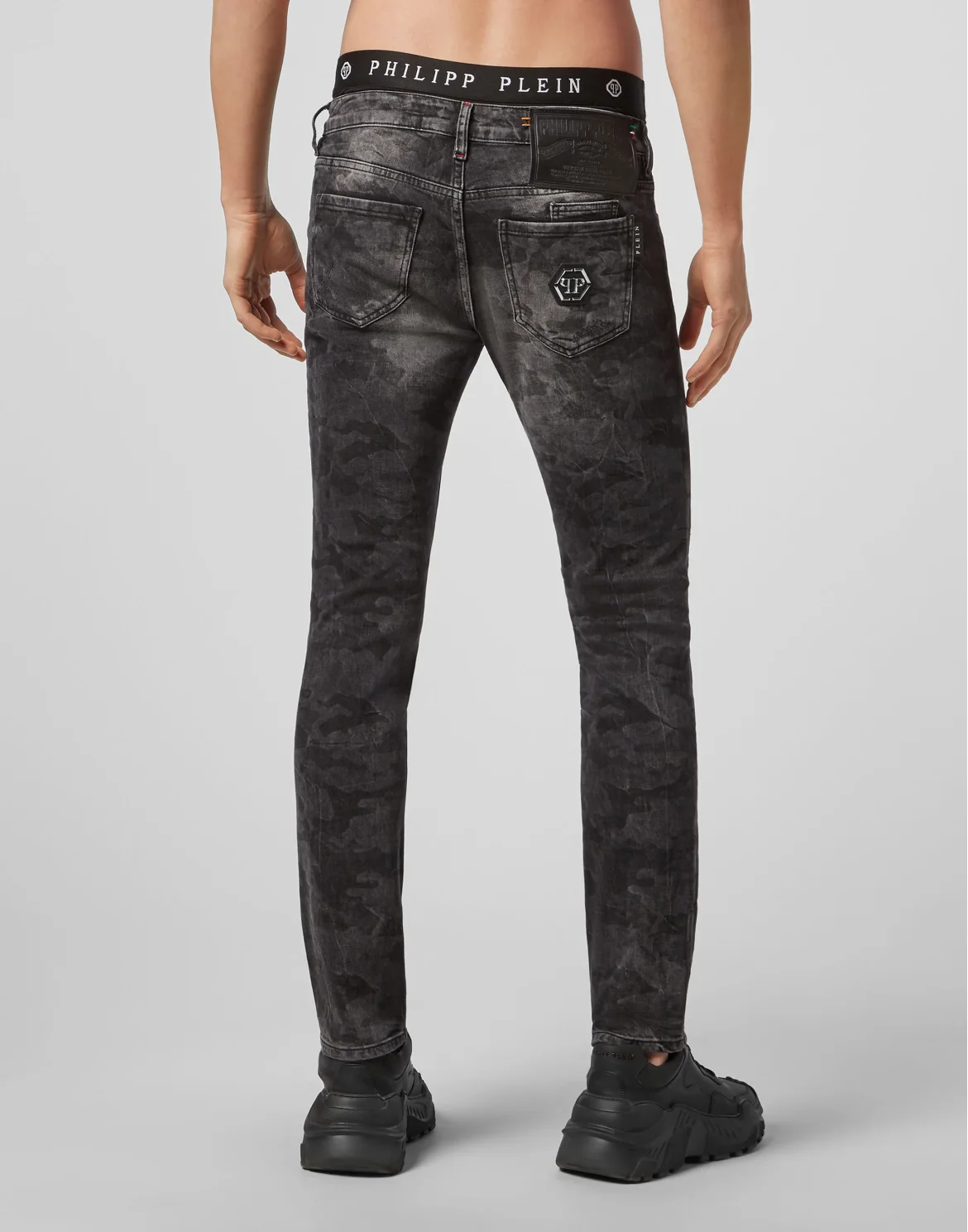Slim Fit Istitutional, цвет: Черный