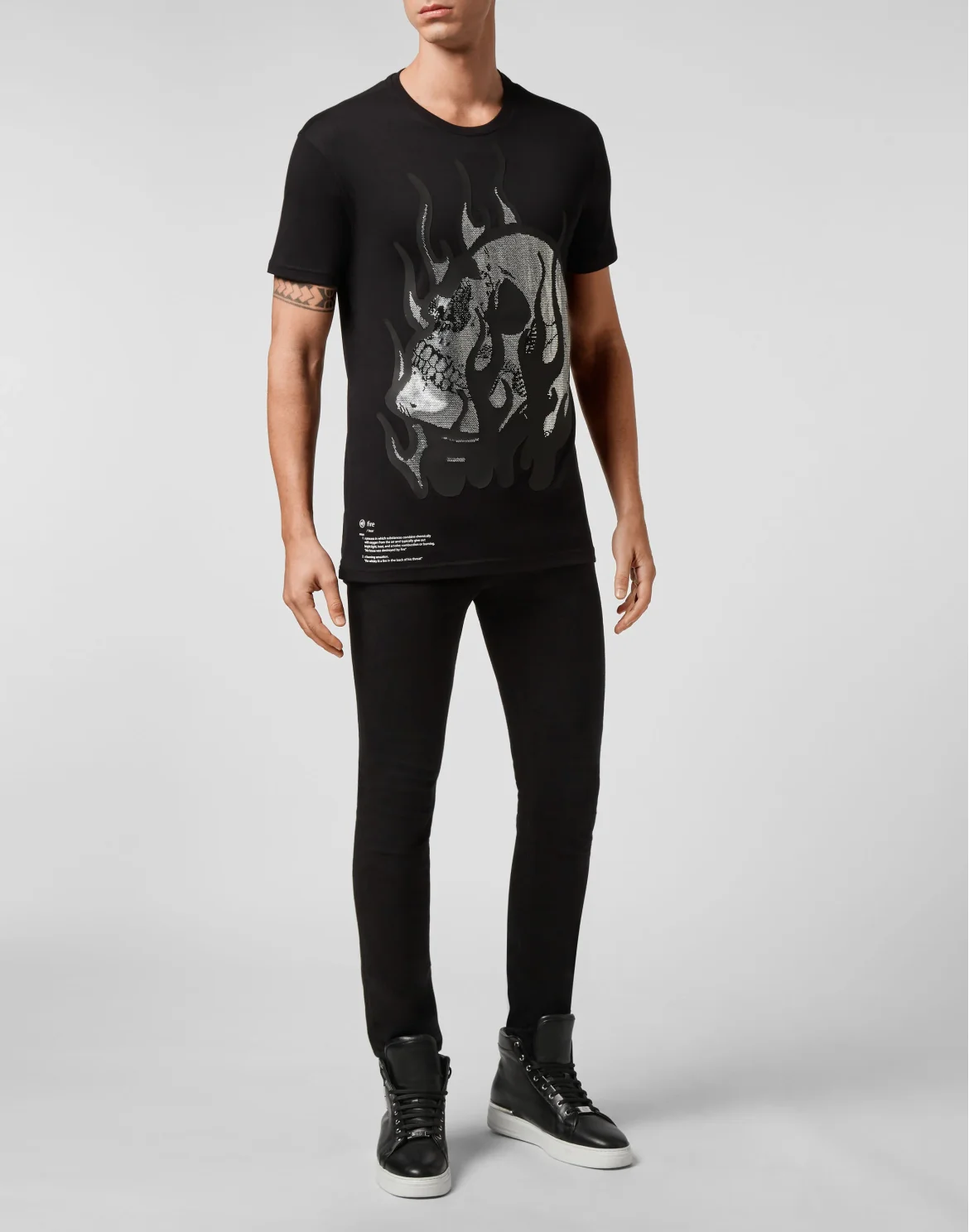 T-shirt Round Neck SS Skull on fire, цвет: Черный