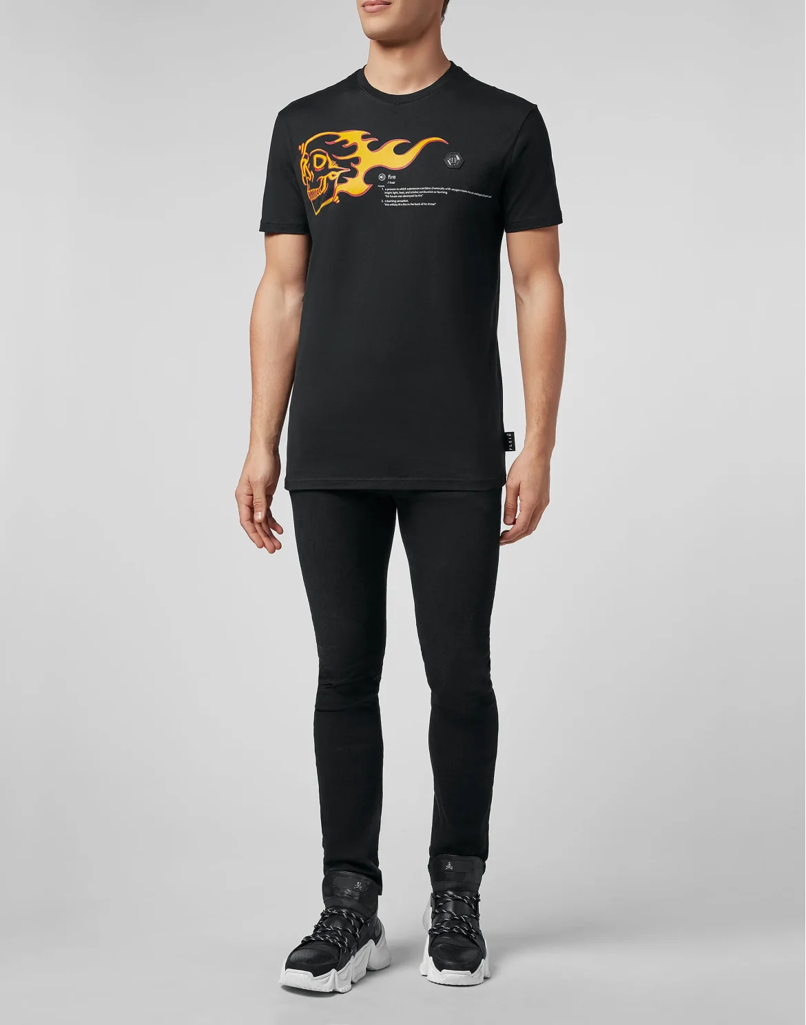 T-shirt Round Neck SS Skull on fire, цвет: Черный