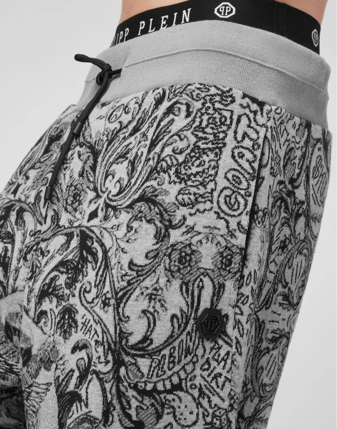 Knit Jogging Shorts Jacquard New Baroque, цвет: Серый