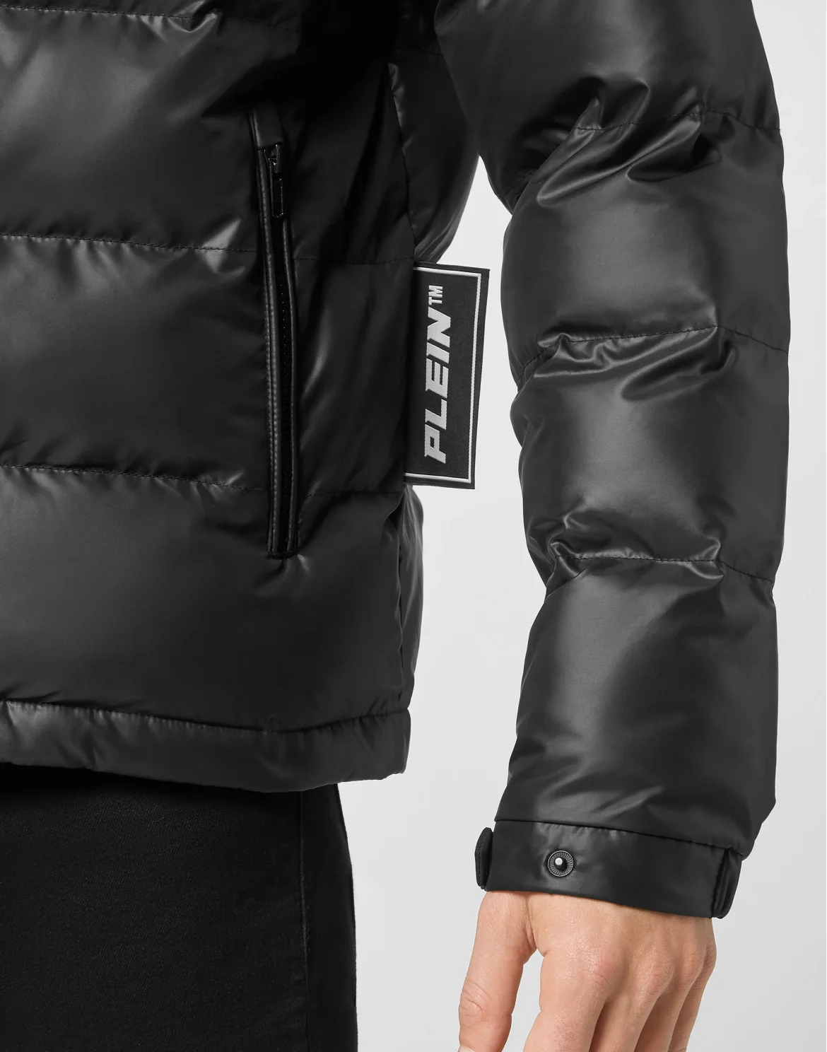 Nylon Padded Jacket With Fur, цвет: Черный