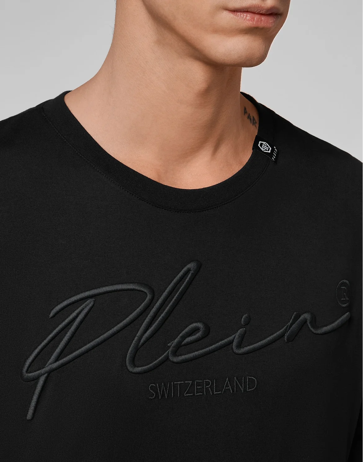 T-shirt Round Neck SS Signature, цвет: Черный