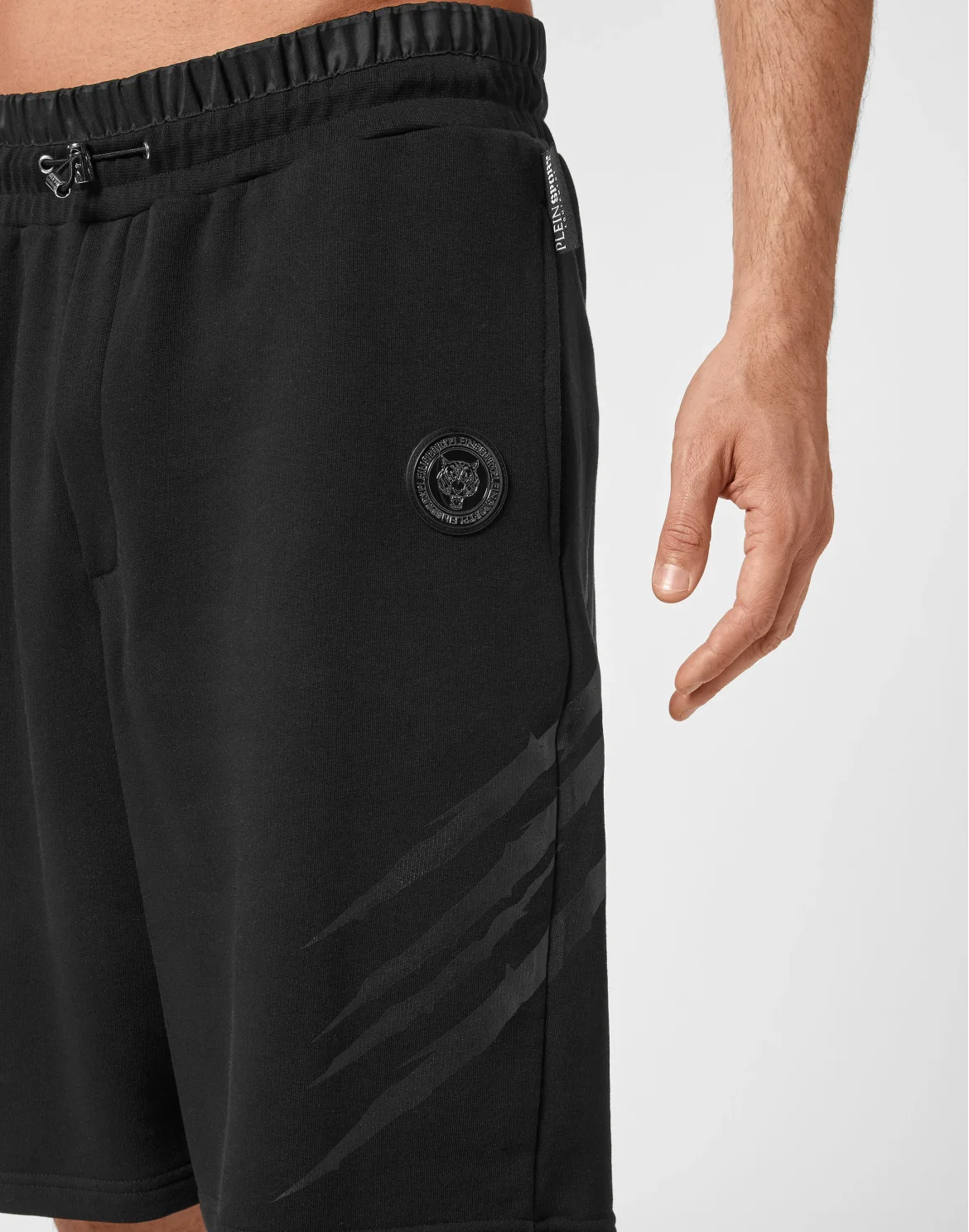 Jogging Shorts Stripes, цвет: Черный