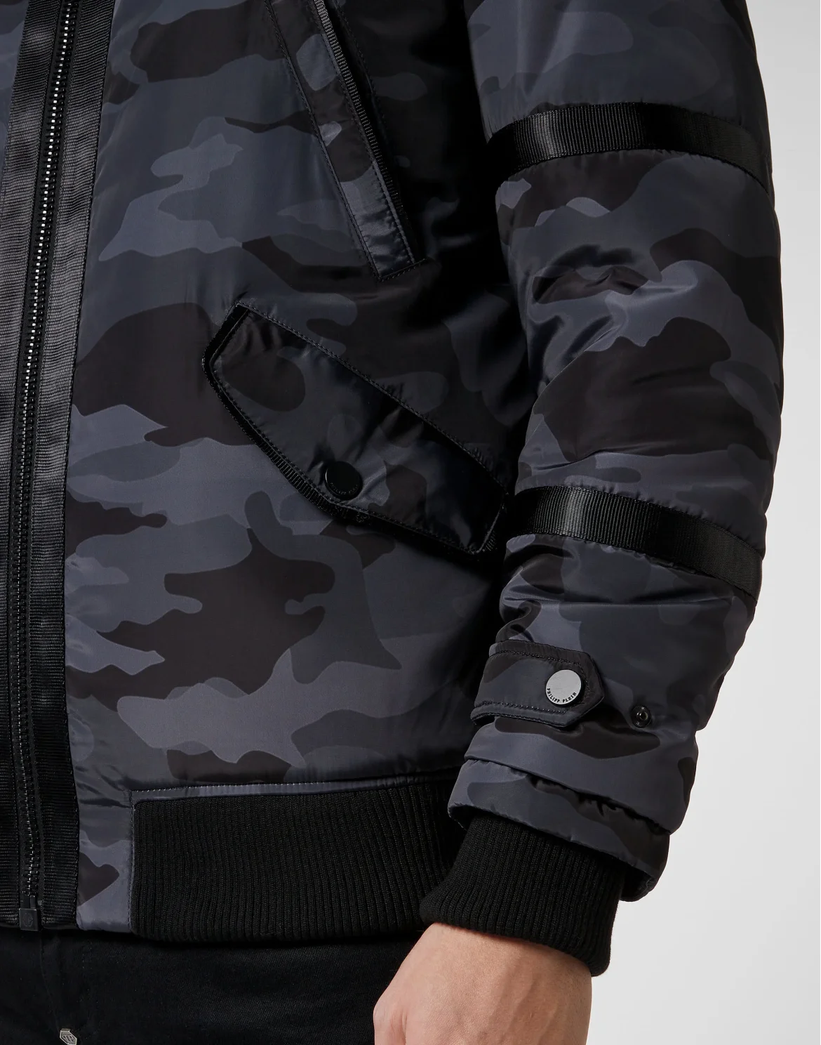 Nylon Down Jacket, цвет: Черный