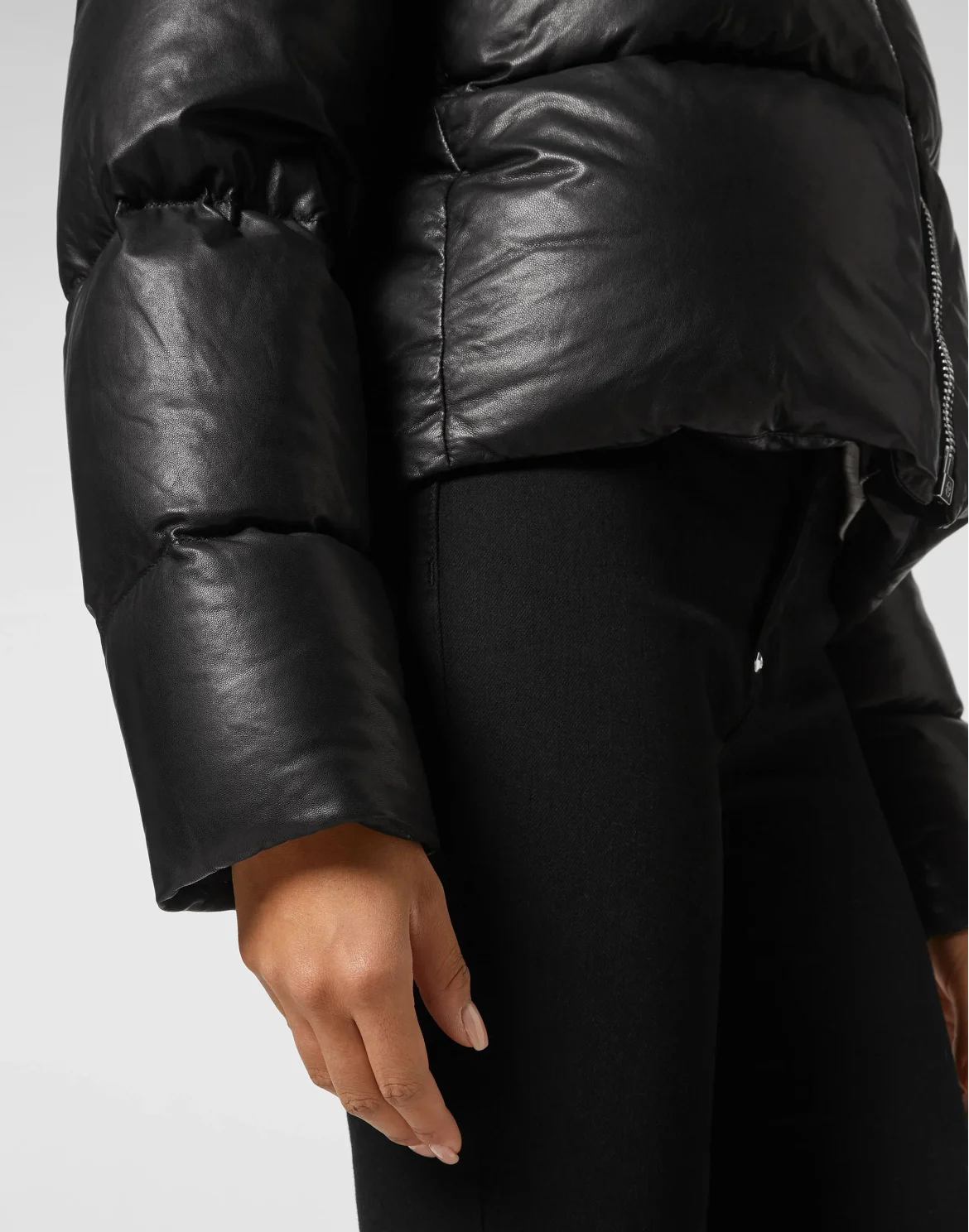 Leather Down Jacket, цвет: Черный