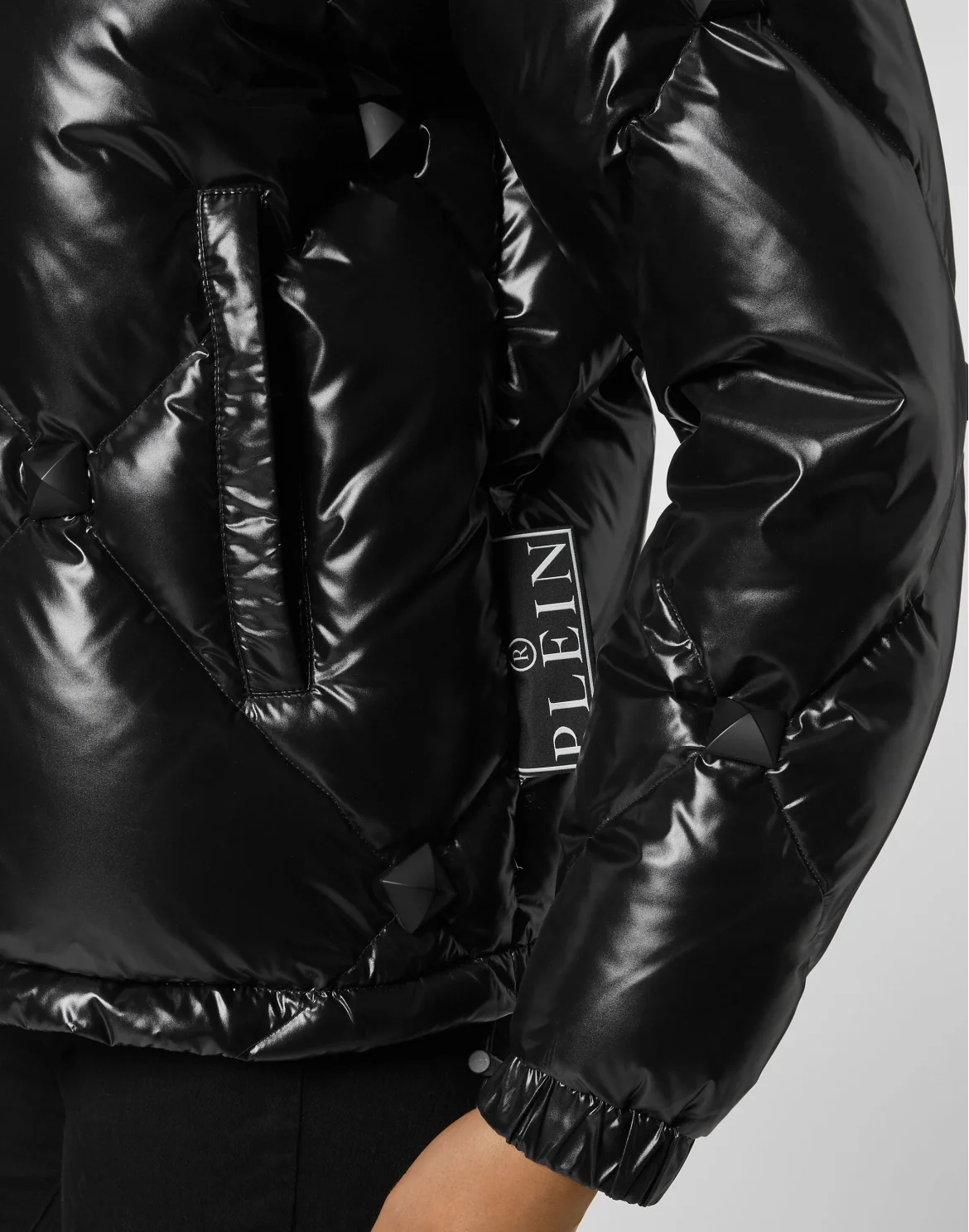 Short Puffer Jacket Nylon Rubber Matt, цвет: Черный