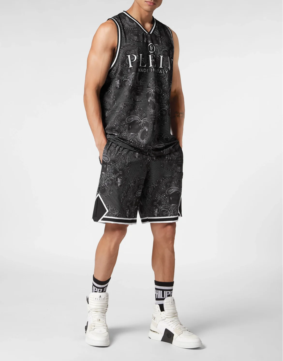 Basketball Jogging Tracksuit: Top/Shorts Paisley Skull, цвет: Черный