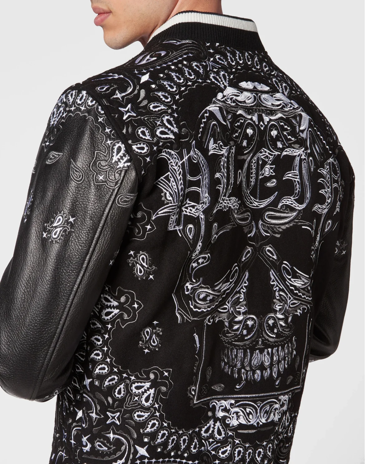 Wool and Leather Bomber Paisley Foulard, цвет: Черный