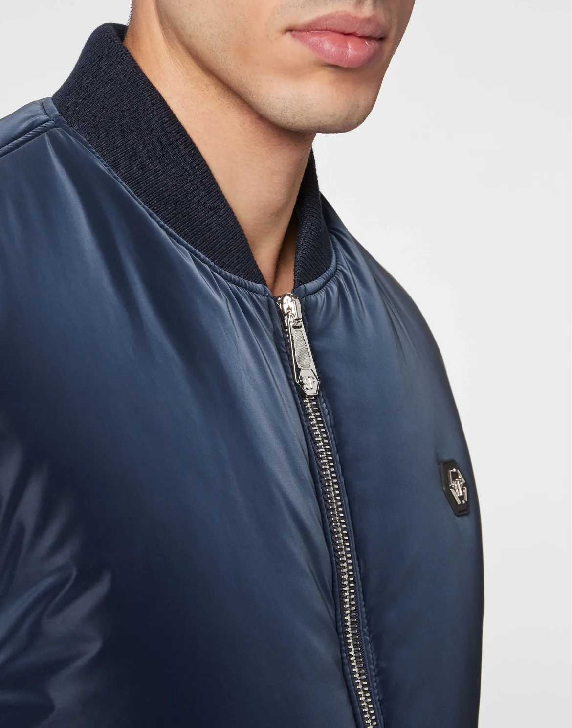 Nylon Bomber, цвет: Синий
