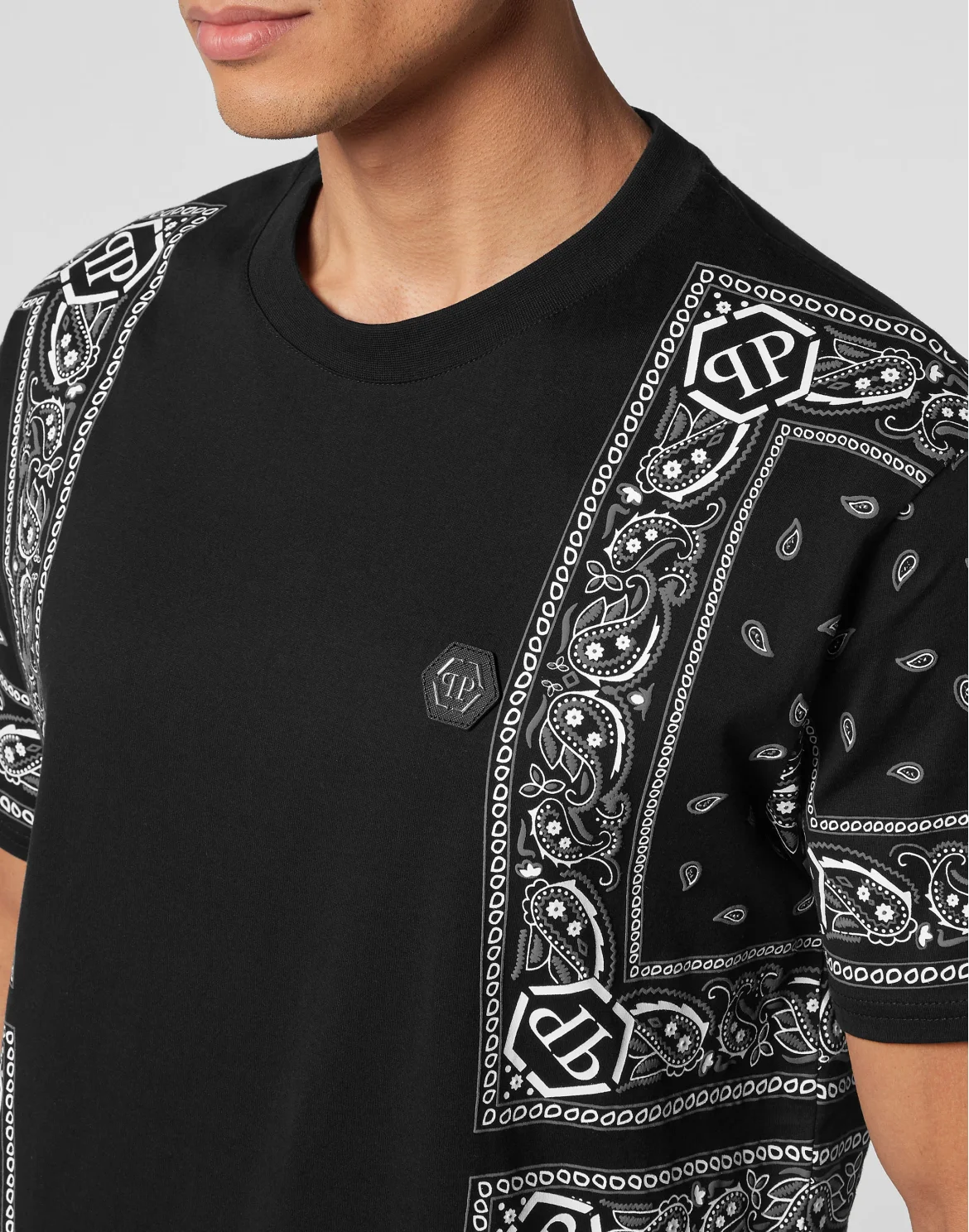 T-shirt Round Neck SS Paisley Bandana, цвет: Черный