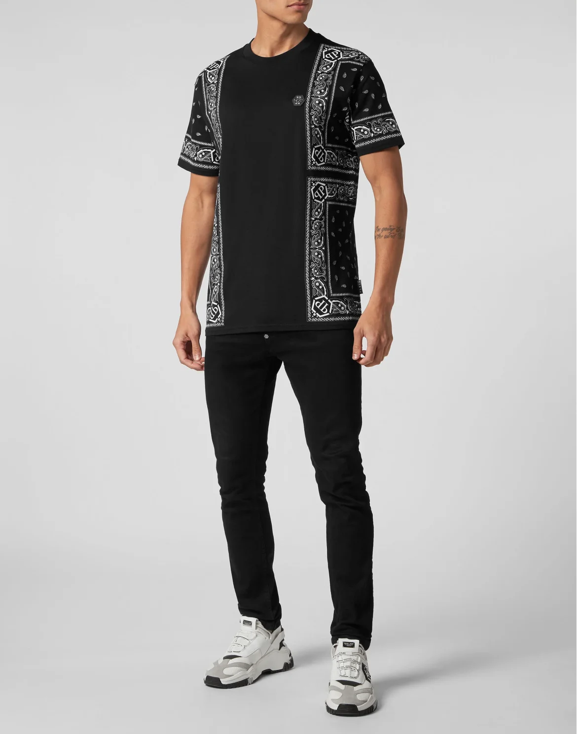 T-shirt Round Neck SS Paisley Bandana, цвет: Черный