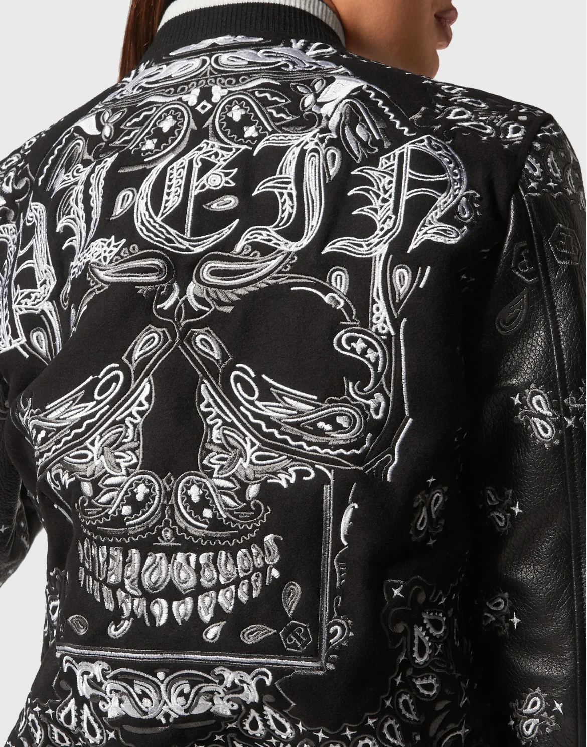 Wool and Leather Bomber Paisley Bandana, цвет: Черный