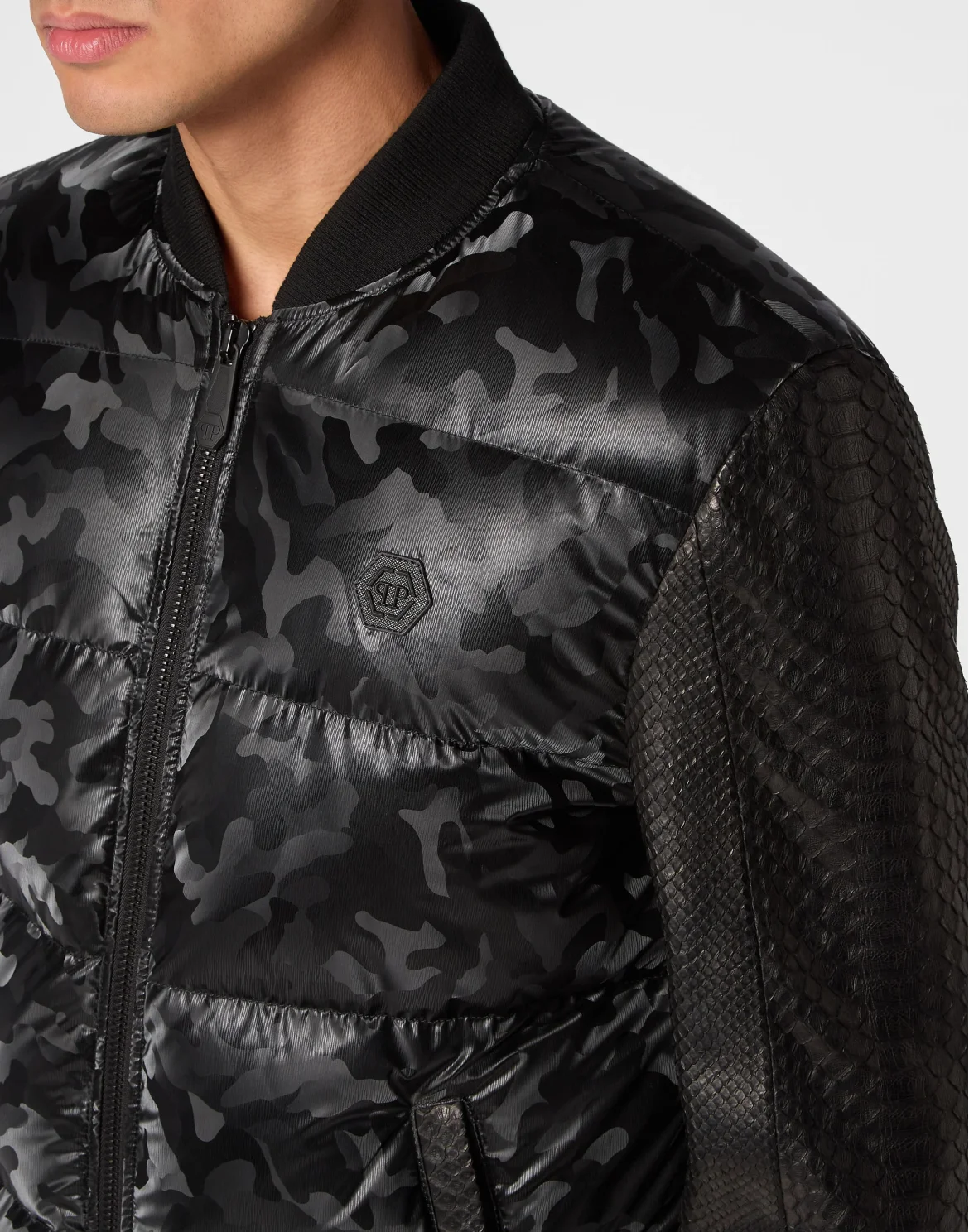 Nylon Bomber With Python Sleeves Camouflage, цвет: Черный