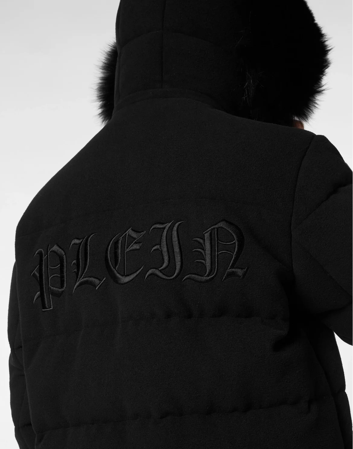 Oversize Down Jacket WIth Fur Hood, цвет: Черный