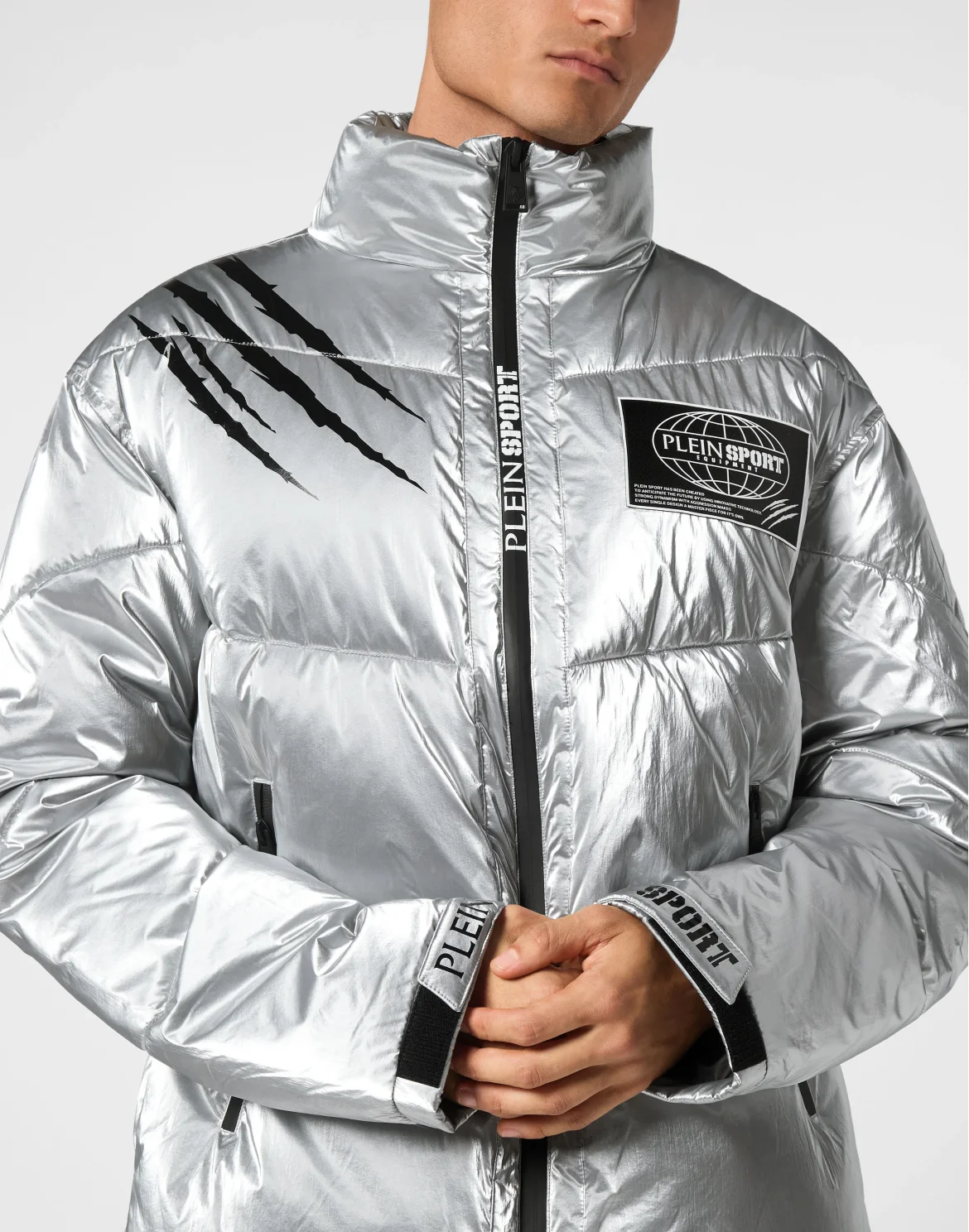 Nylon Crease Puffer Jacket, цвет: Серебристый