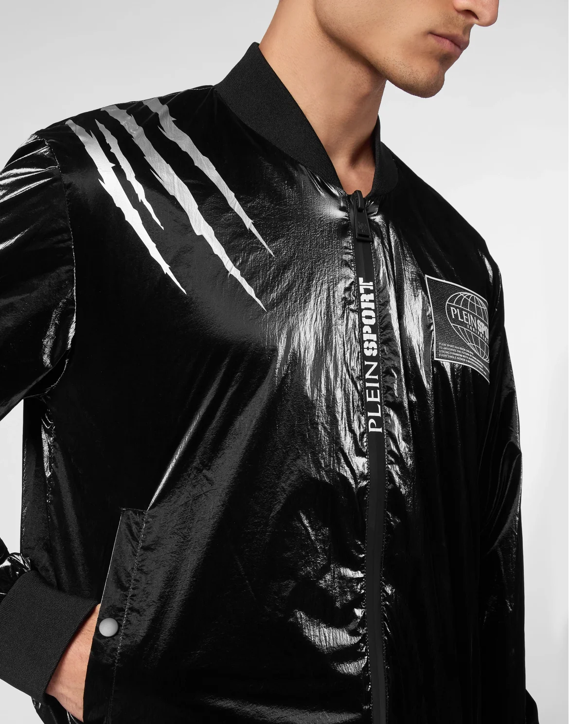 Nylon Crease Bomber Jacket, цвет: Черный