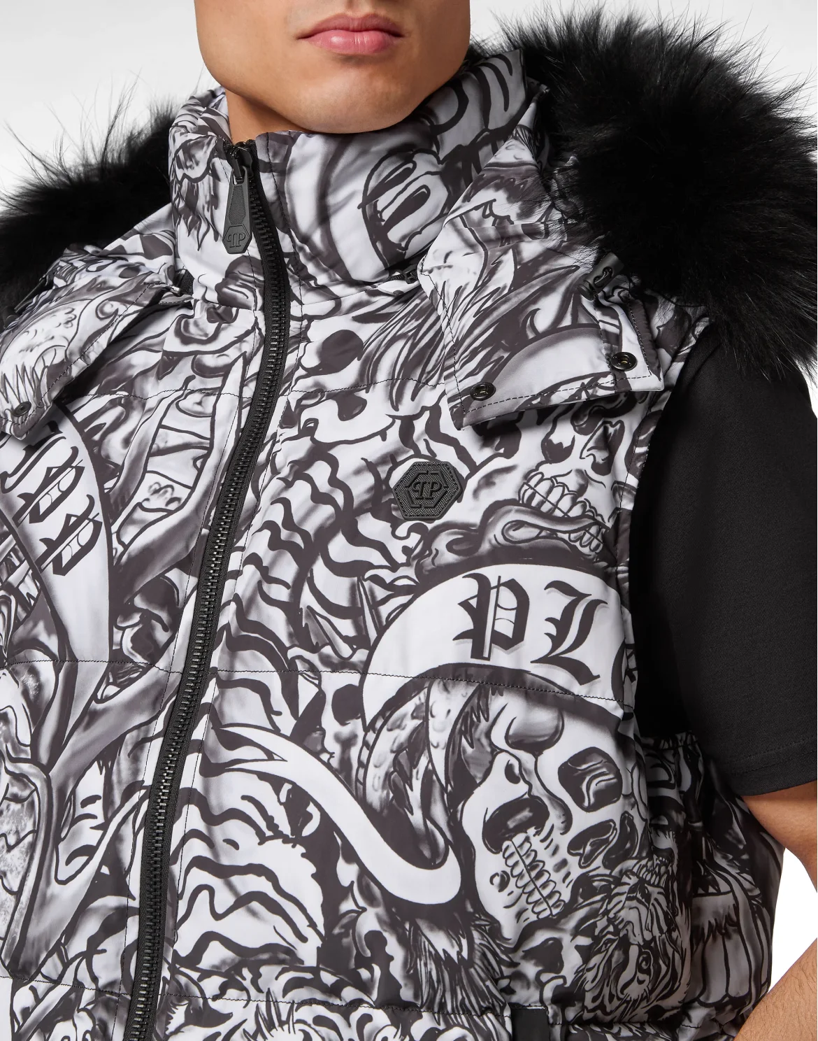Nylon Down Jacket Vest Tattoo, цвет: Черный