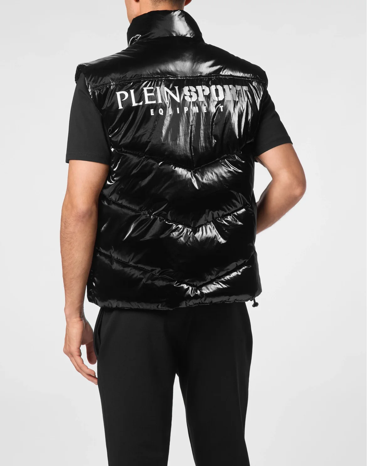 Nylon Crease Vest, цвет: Черный