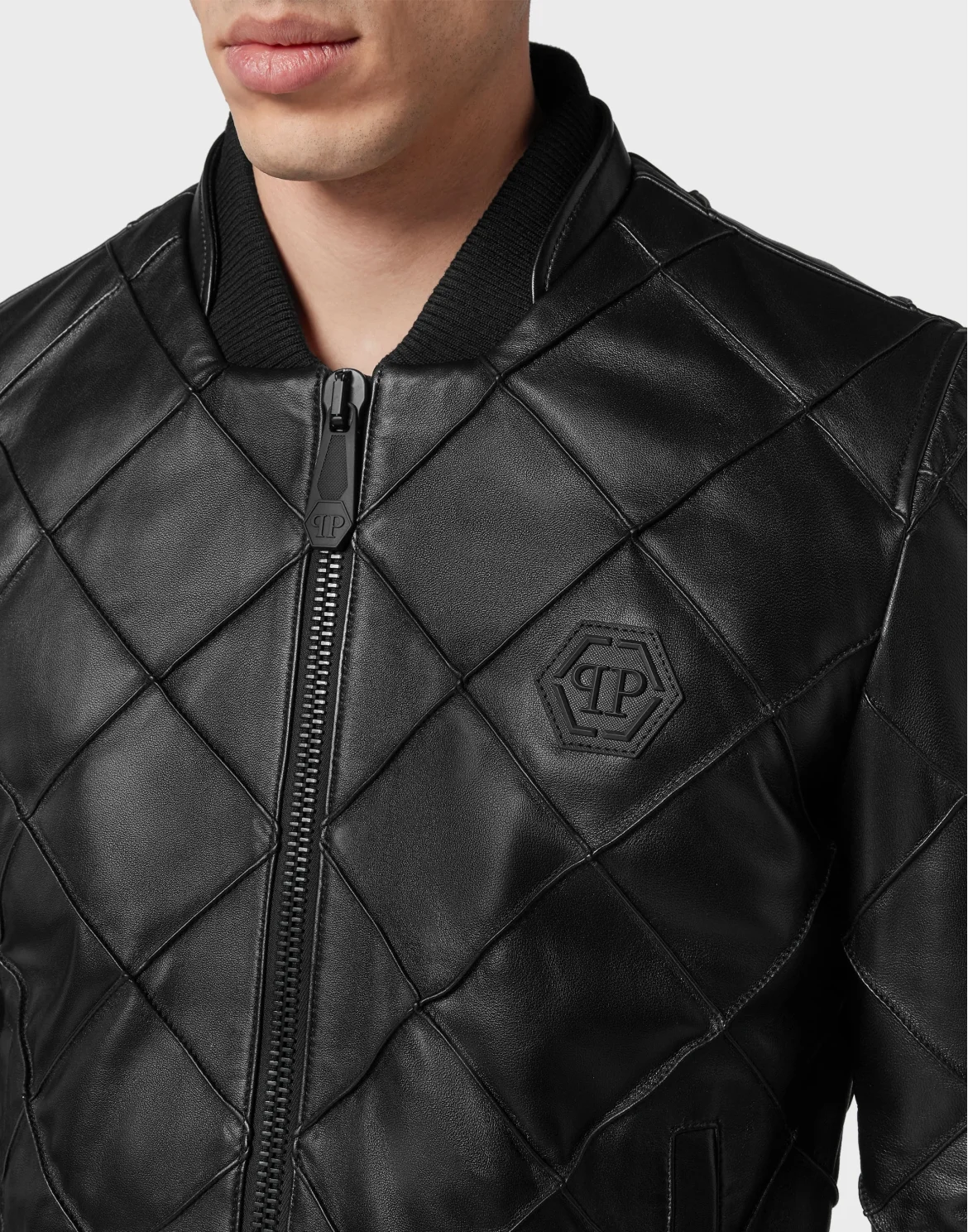 Leather Bomber Statement, цвет: Черный
