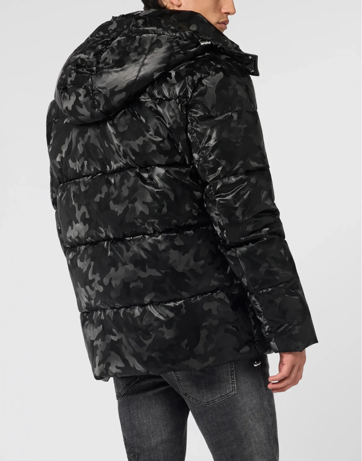 Oversize Shiny Nylon Puffer Jacket Camouflage, цвет: Черный