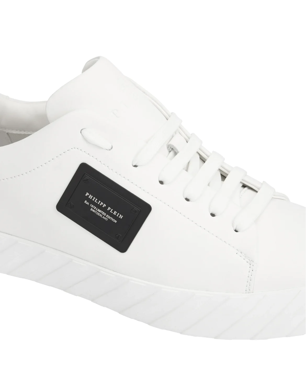 Nappa Leather Low-Top Sneakers Placca, цвет: Белый