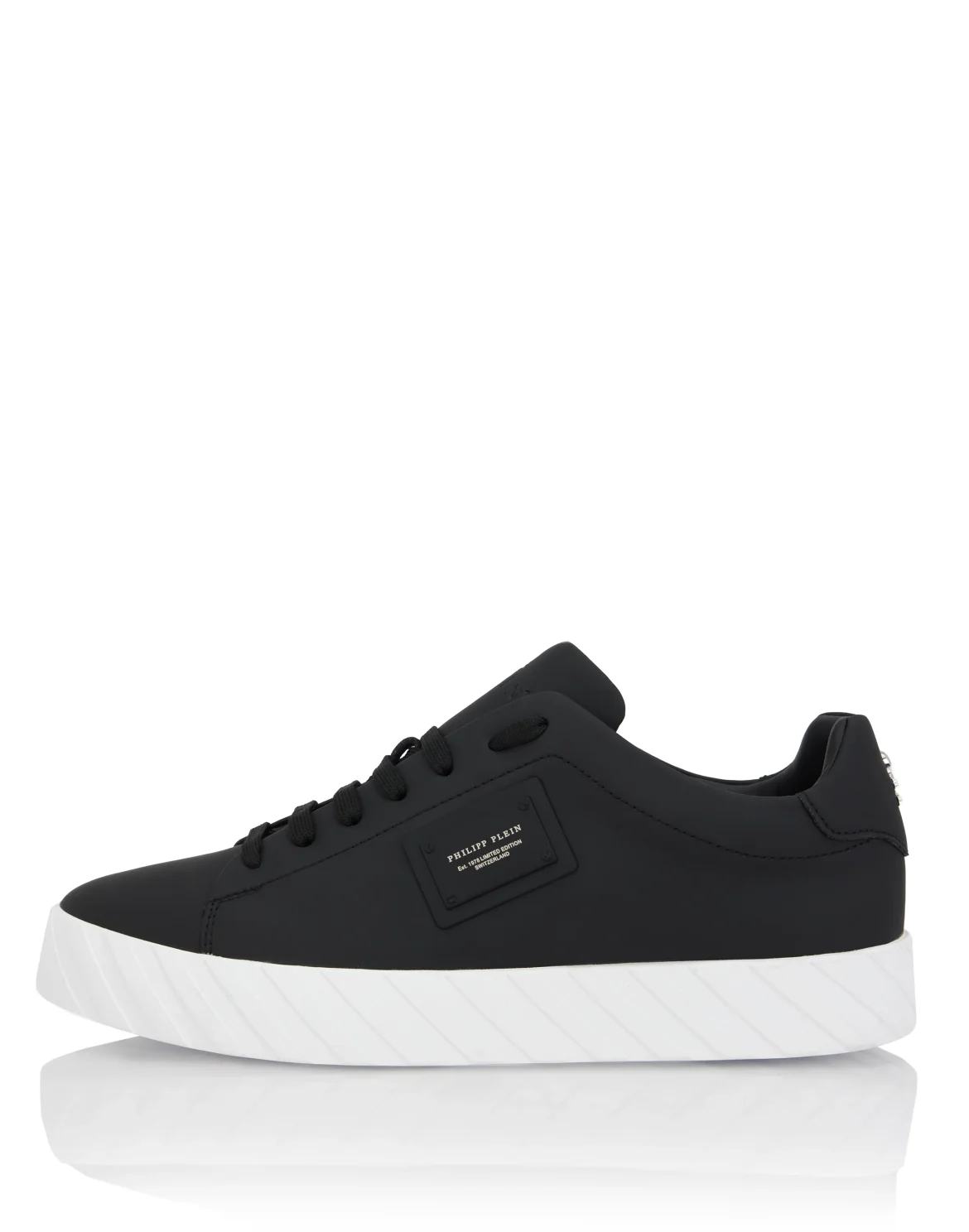 Nappa Leather Low-Top Sneakers Placca, цвет: Черный