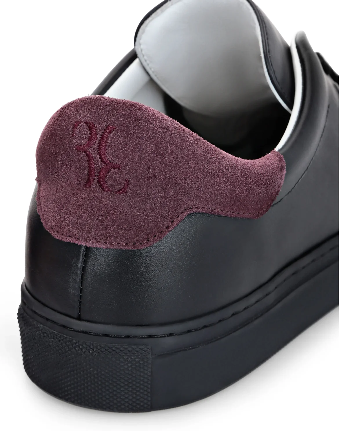 Leather Lo-Top Sneakers Crest, цвет: Черный