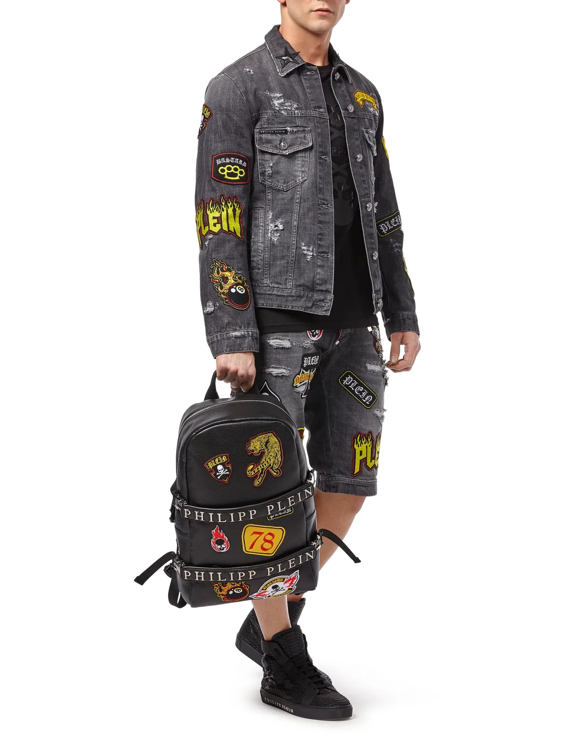 Denim Jacket "Too far", цвет: Черный